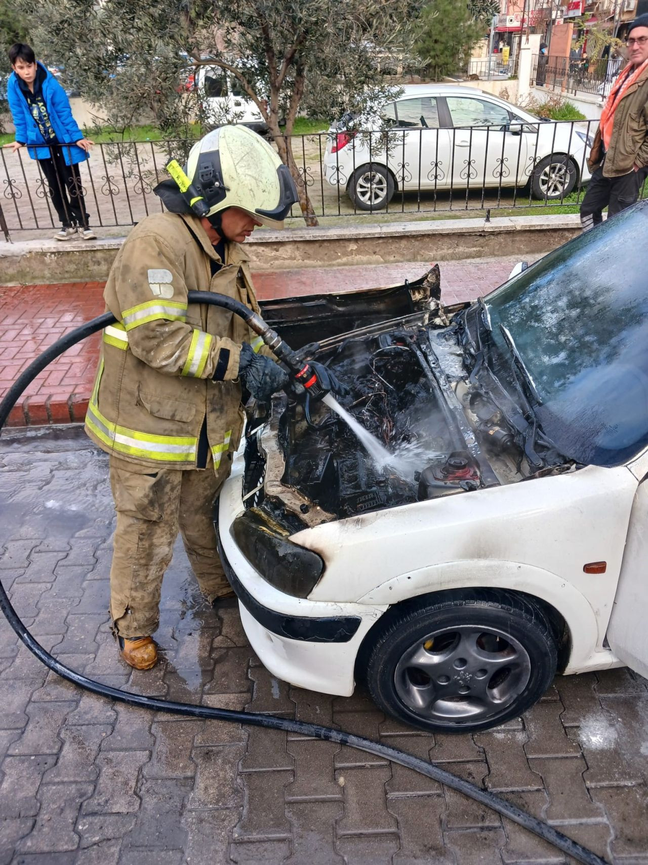Balıkesir’de Seyir Halindeki Araçlarda Peş Peşe Yangın - Sayfa 2