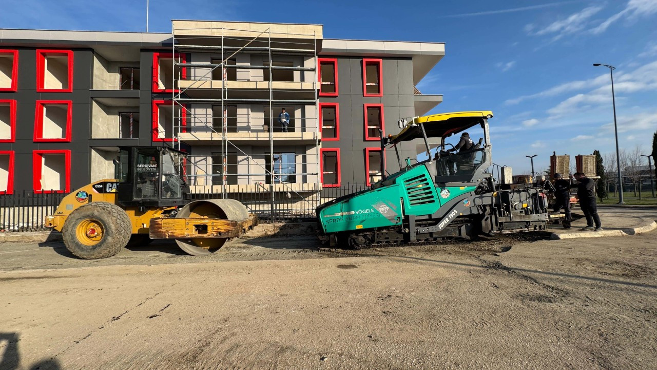 Serdivan Belediyesi’nden Arabacıalanı Mahallesi’ne Yol Genişletme Hamlesi