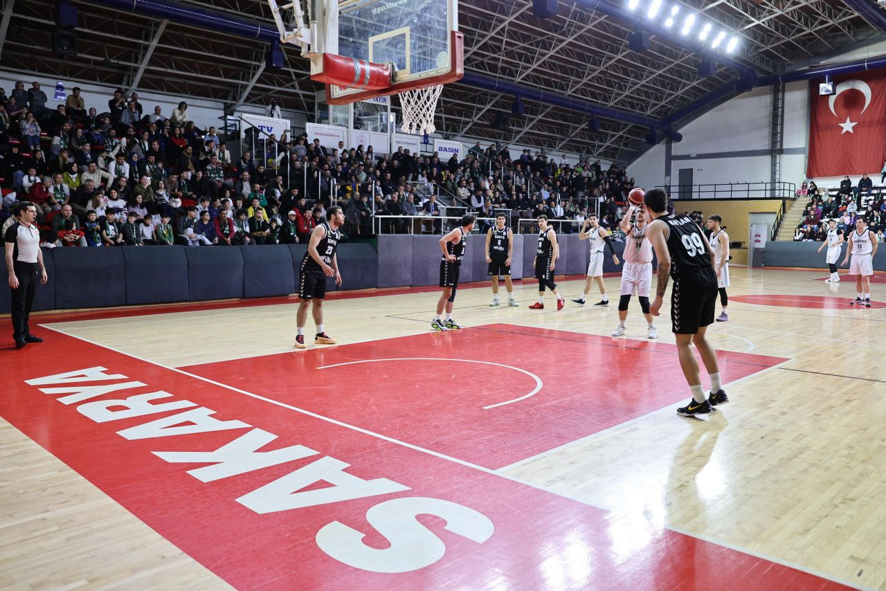 Büyükşehir’in Galibiyet Serisi Devam Ediyor: 78-56 - Sayfa 3