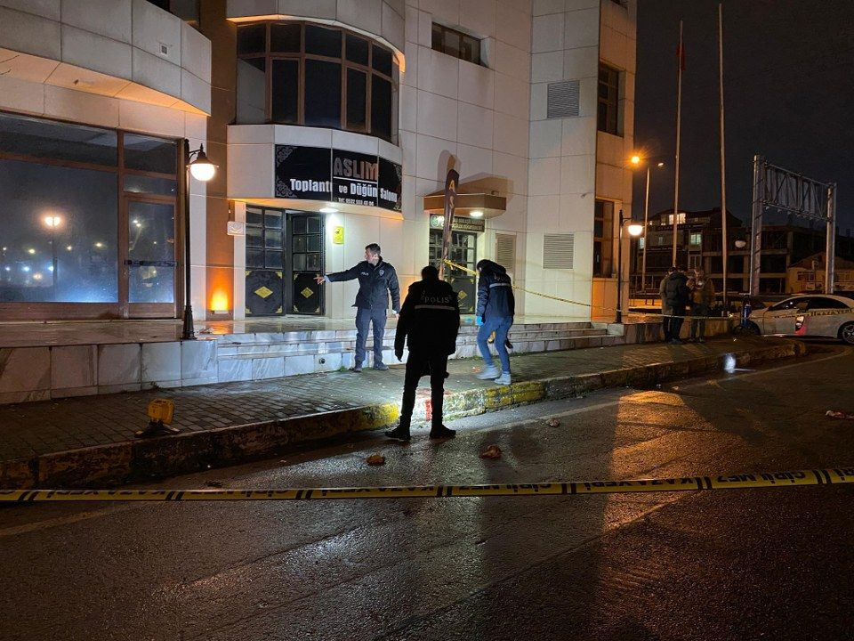 Kocaeli'de düğün salonu karıştı: 2 kişi silahla vuruldu - Sayfa 3