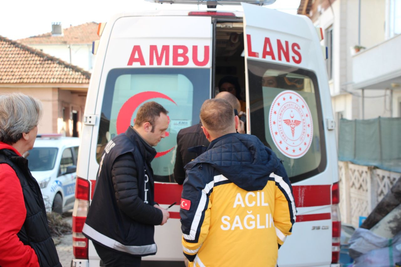 Yalnız Yaşayan 82 Yaşındaki Kadın Evinde Ölü Bulundu - Sayfa 3