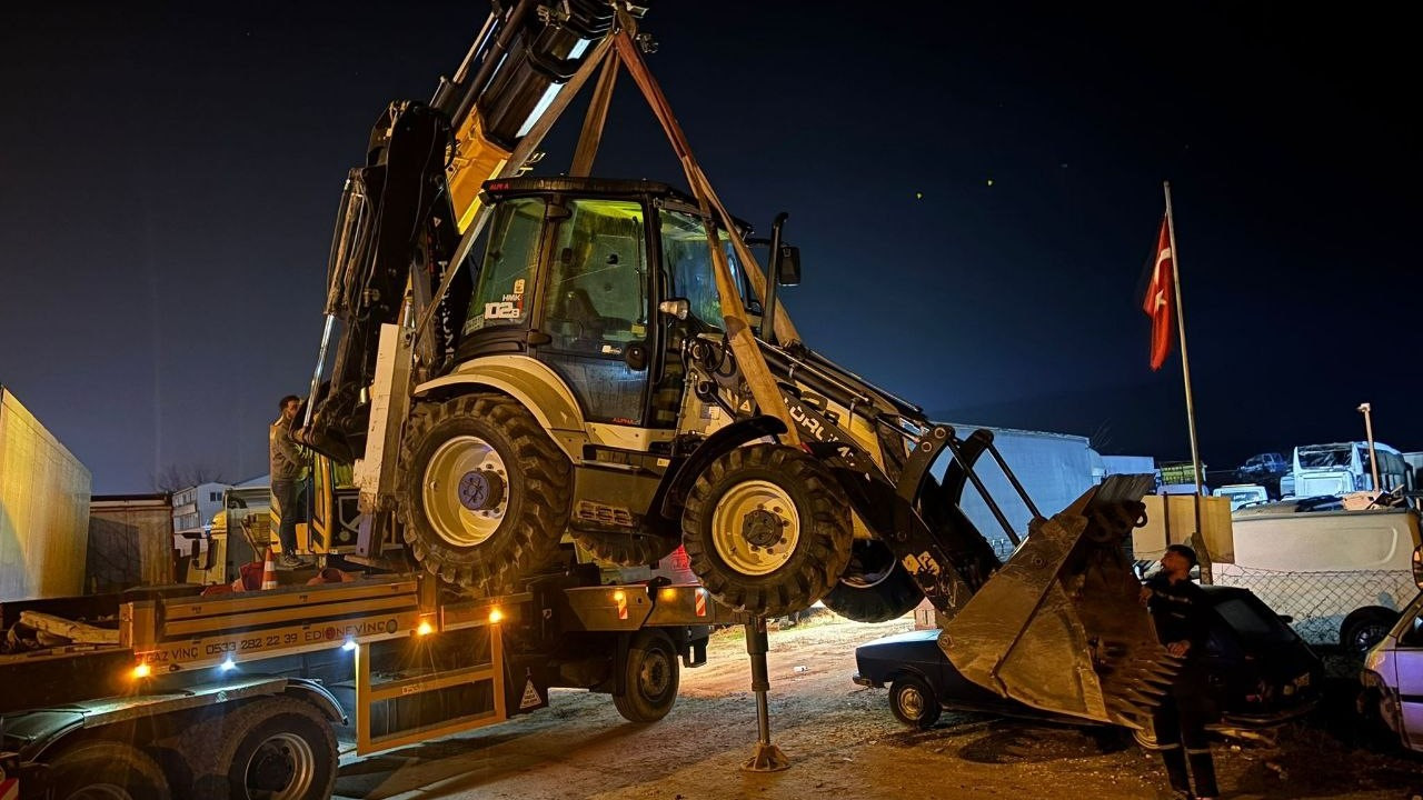 Edirne’de Kaçak Kazı Operasyonu: 4 Kişi Suçüstü Yakalandı