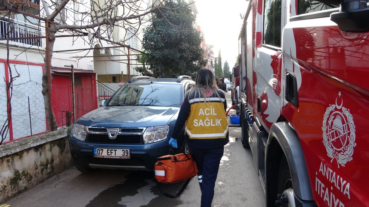 Antalya’da Ev Yangını: Yaşlı Çift Dumandan Etkilendi - Sayfa 6