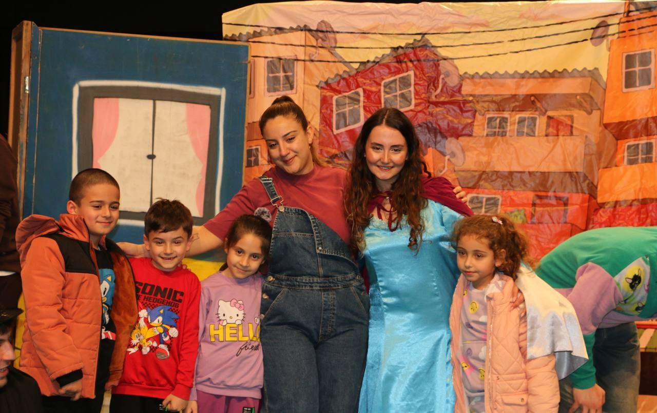 Büyükşehir Belediyesi'nden Çocuklara Unutulmaz Bir Ara Tatil! "Can Can ve Arkadaşları" Tiyatrosu Sahnelendi - Sayfa 3