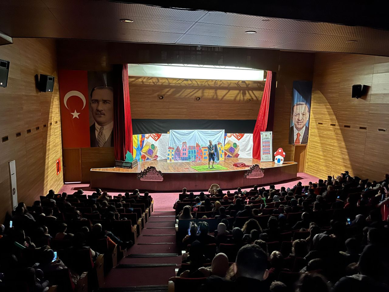 Serdivan’da Umut Dolu Gece: SMA Hastası Yağız Alp İçin Büyük Destek - Sayfa 1