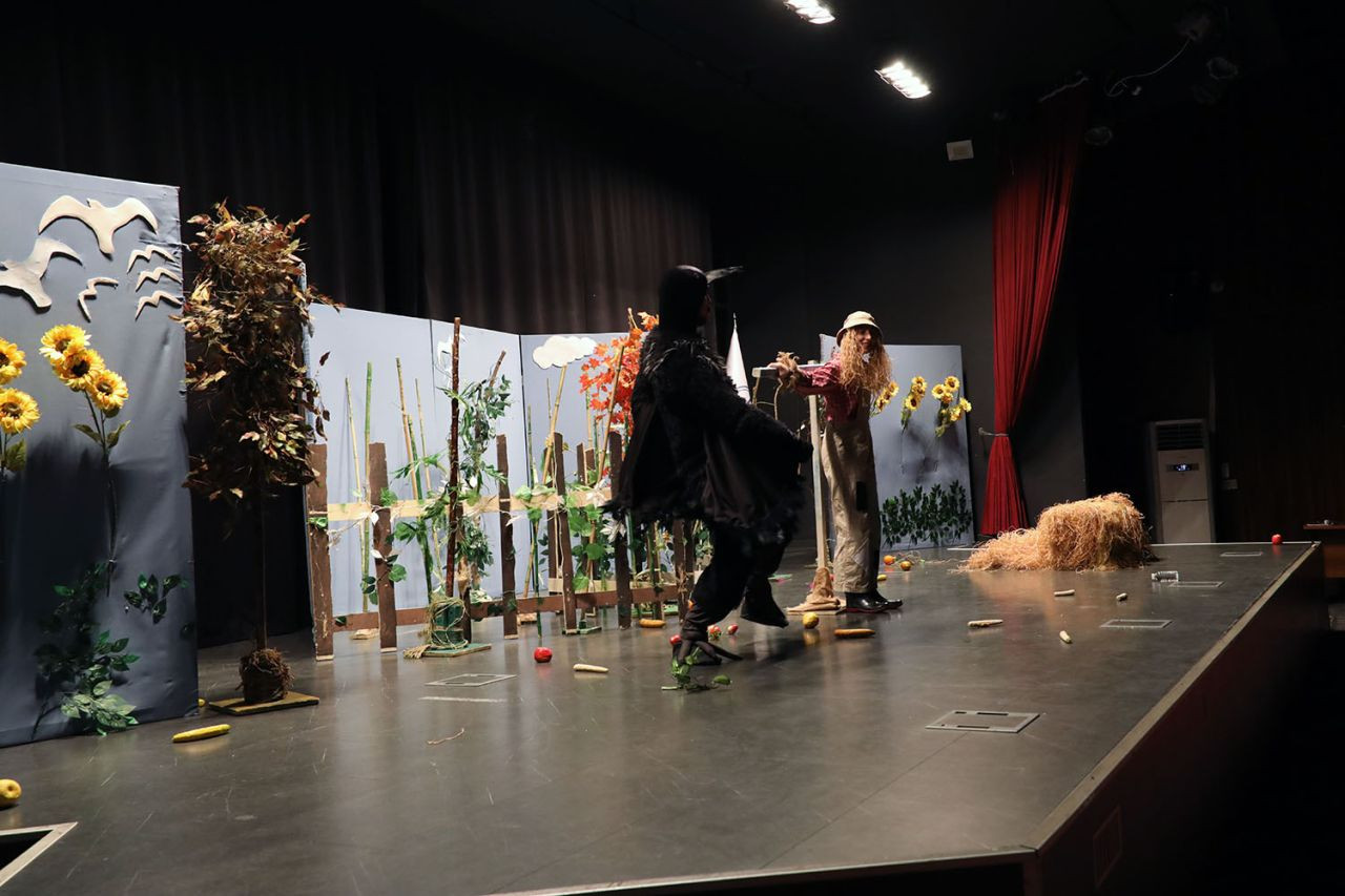 Büyükşehir Belediyesi'nden Miniklere Muhteşem Tiyatro! "Cesur Korkuluk Kuki" Sahnelendi - Sayfa 2