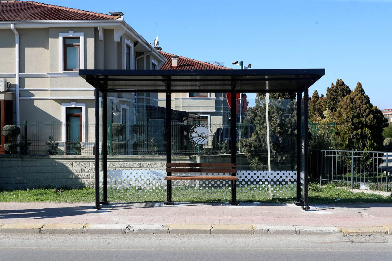 Büyükşehir Belediyesi'nden Şehre Yenilik! Yeni Nesil Durak Serdivan’da Hizmete Girdi - Sayfa 1