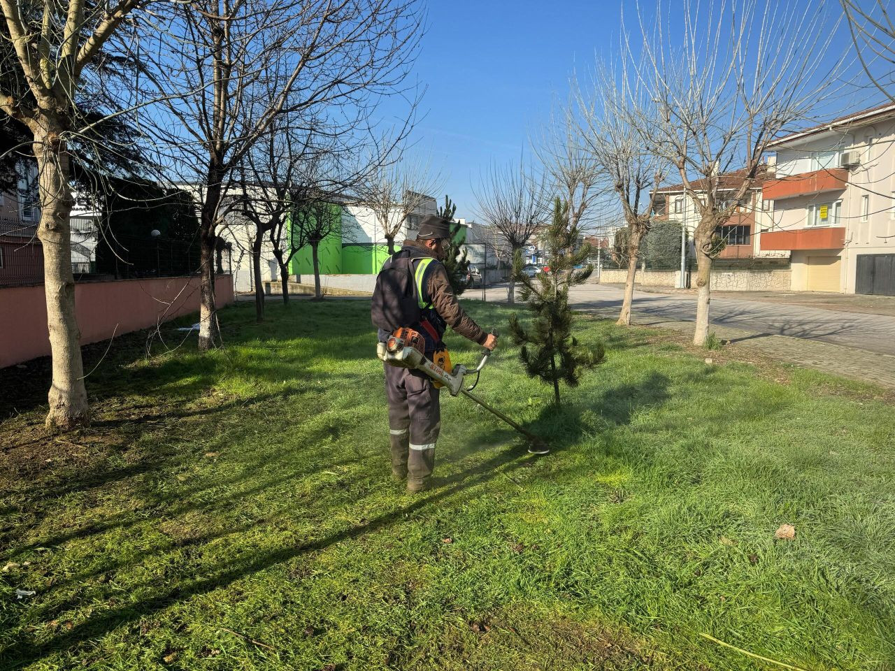 Serdivan Belediyesi’nden Park ve Yeşil Alanlara Bahar Bakımı - Sayfa 3