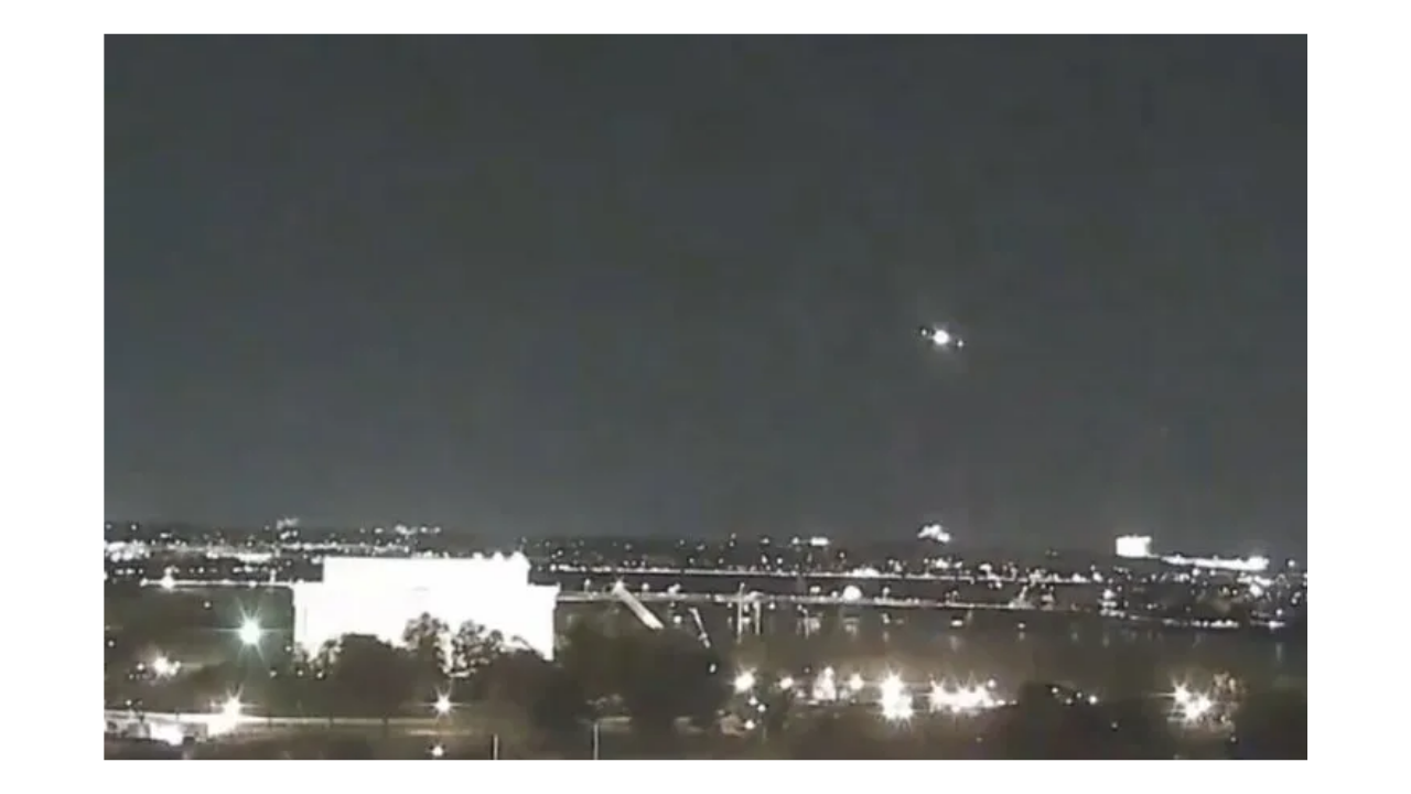 ABD'de Uçak ve Helikopter Çarpıştı: 64 Kişi Hayatını Kaybetti - Sayfa 15