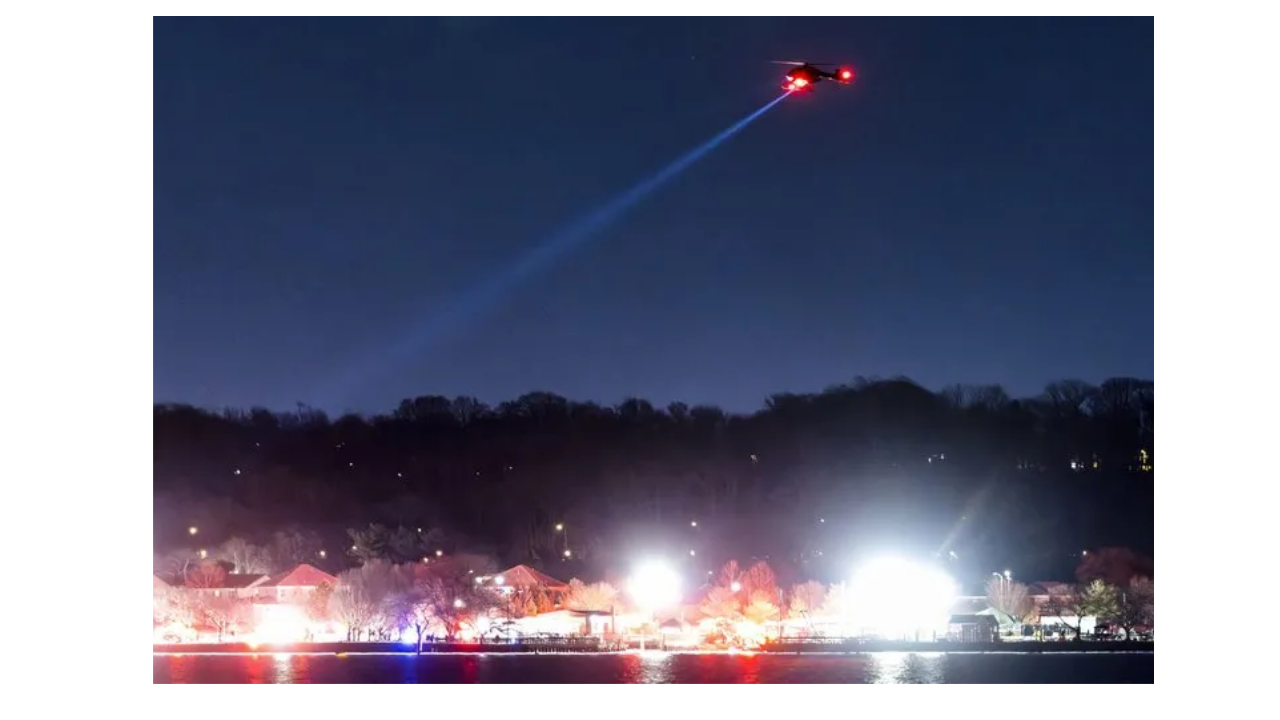 ABD'de Uçak ve Helikopter Çarpıştı: 64 Kişi Hayatını Kaybetti - Sayfa 10