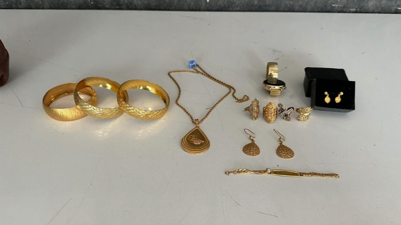 Şanlıurfa’da Evden Çalınan Altınlar Sahibine Teslim Edildi