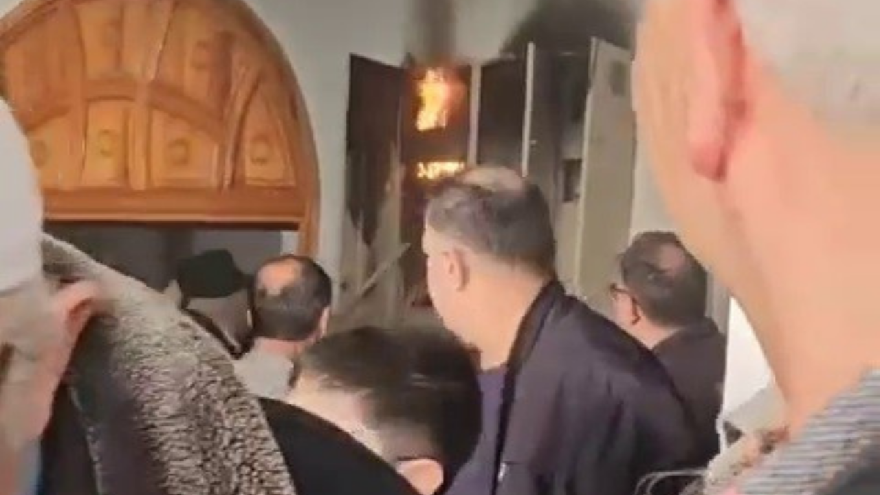 Bursa’da Cuma Namazı Sırasında Cami Yangını