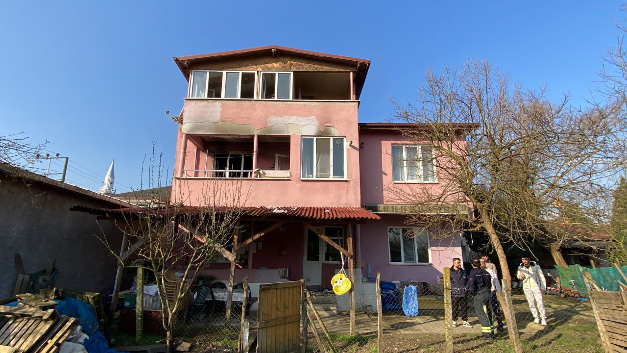 Komşuda Yangın Paniği! 2 Kişi Dumandan Etkilendi - Sayfa 5