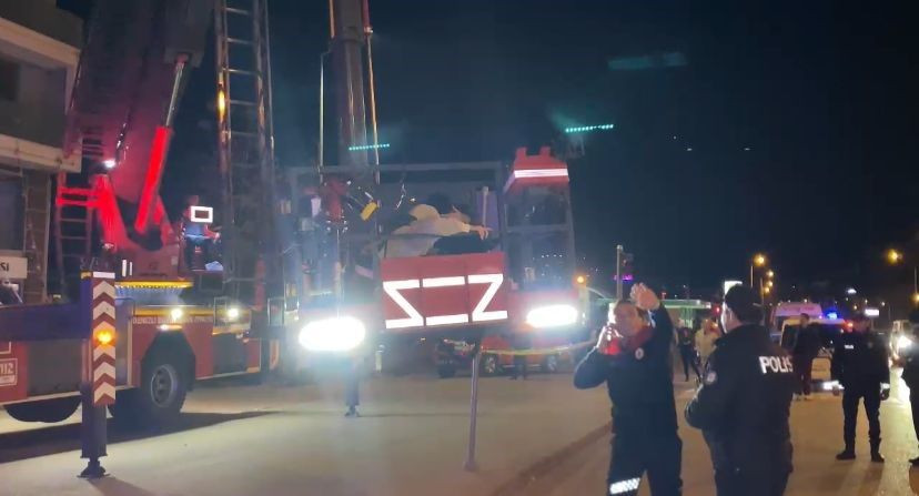 Denizli’de 7 Katlı Rezidansta Yangın: Mahsur Kalanlar Kurtarılıyor - Sayfa 2