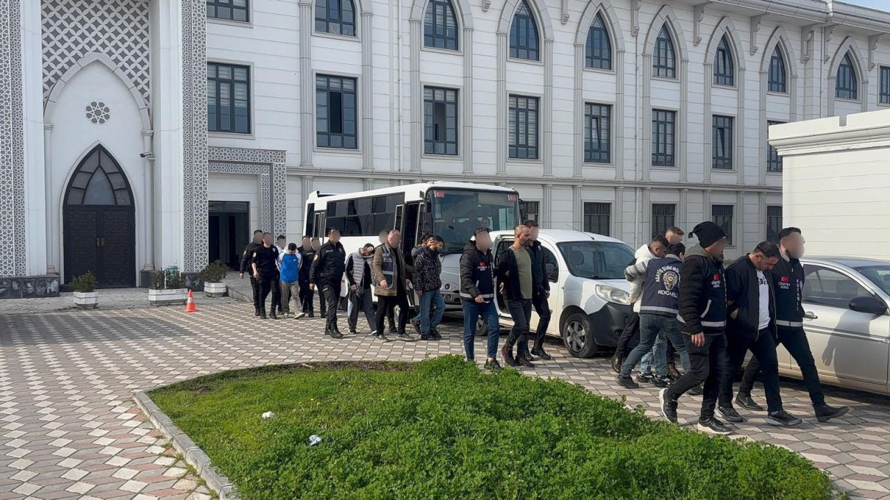 Kocaeli’de 1 Kişinin Öldüğü Silahlı Kavgada 2 Tutuklama - Sayfa 3