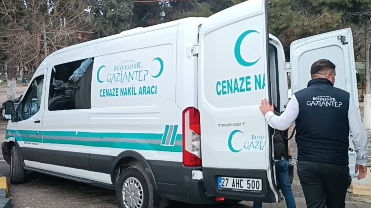 Gaziantep’te Feci Kaza! 17 Yaşındaki Genç Kız Hayatını Kaybetti