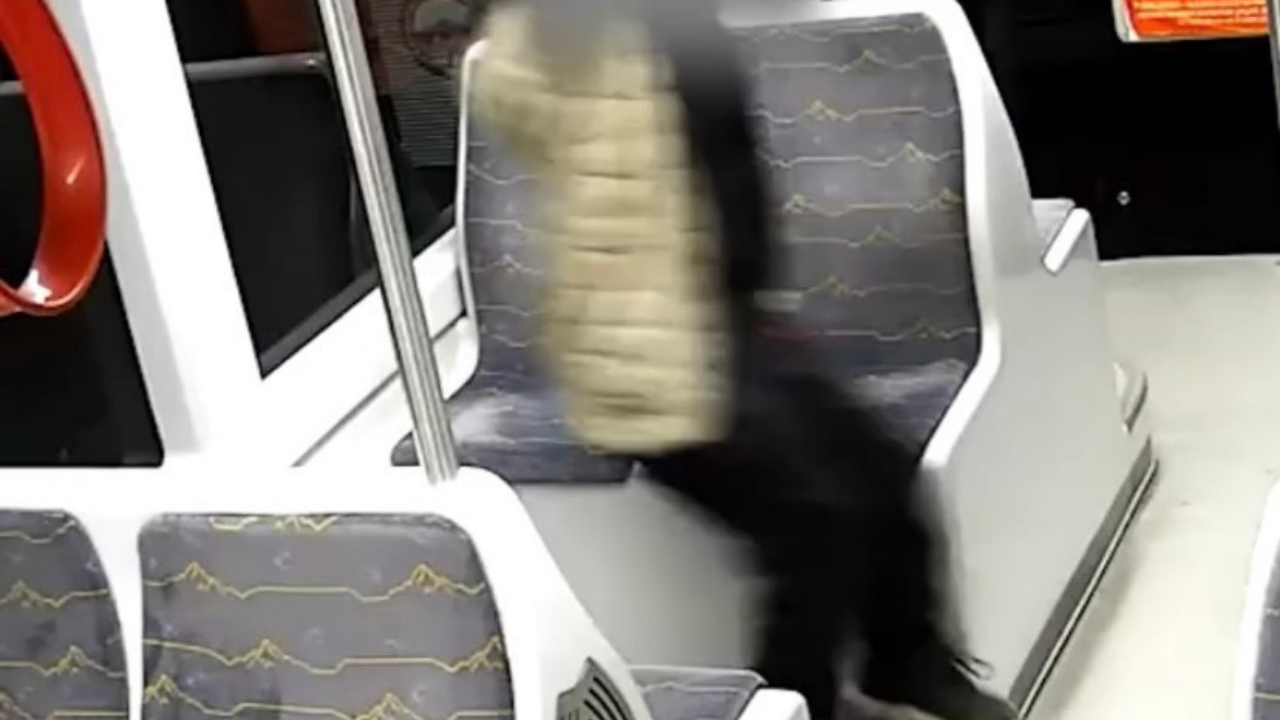 Kayseri’de Tramvayda Dehşet: 13 Yaşındaki Çocuğun 39 Suç Kaydı Çıktı!