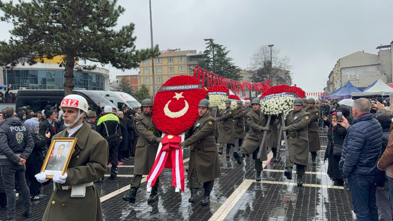 27 Ay Sonra Gelen Acı Veda: Şehit Uzman Çavuş Mustafa Bazna Toprağa Verildi!