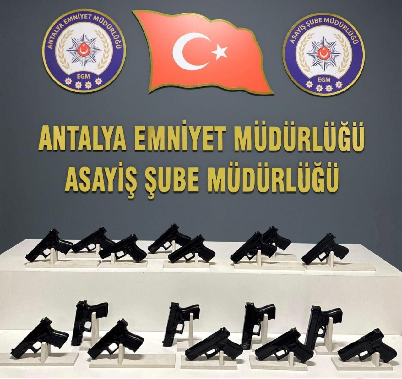 Antalya’da Suçla Mücadelede Büyük Operasyon: 197 Kişi Tutuklandı - Sayfa 4