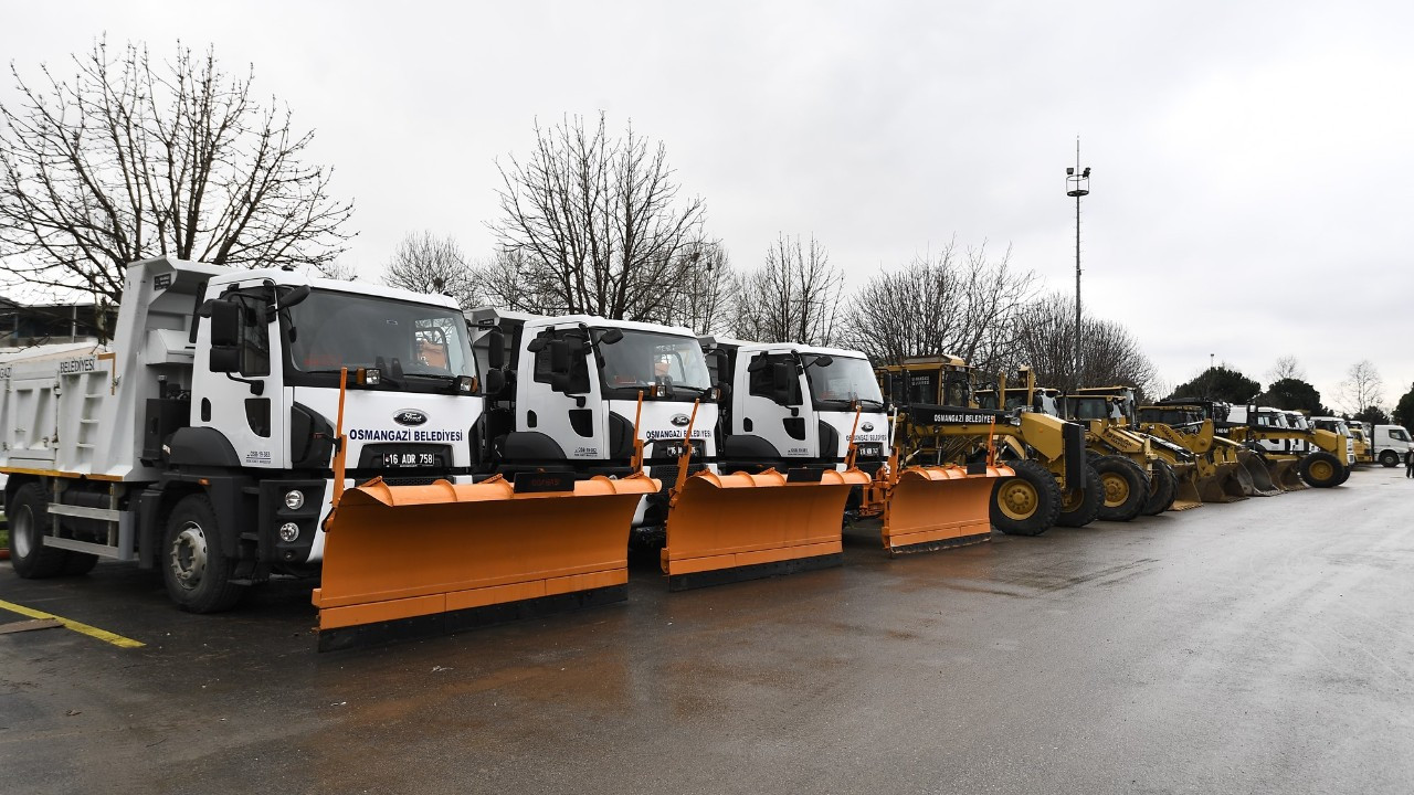 Osmangazi’de Kar Alarmı! Belediye Ekipleri 7/24 Görev Başında