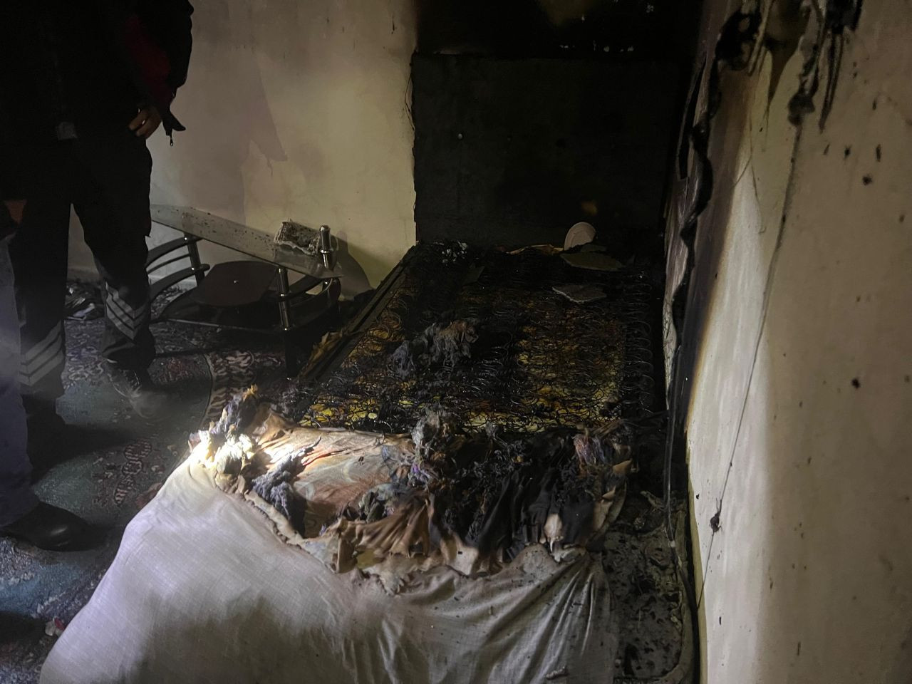 Çorum'da Apartman Dairesinde Yangın - Sayfa 1