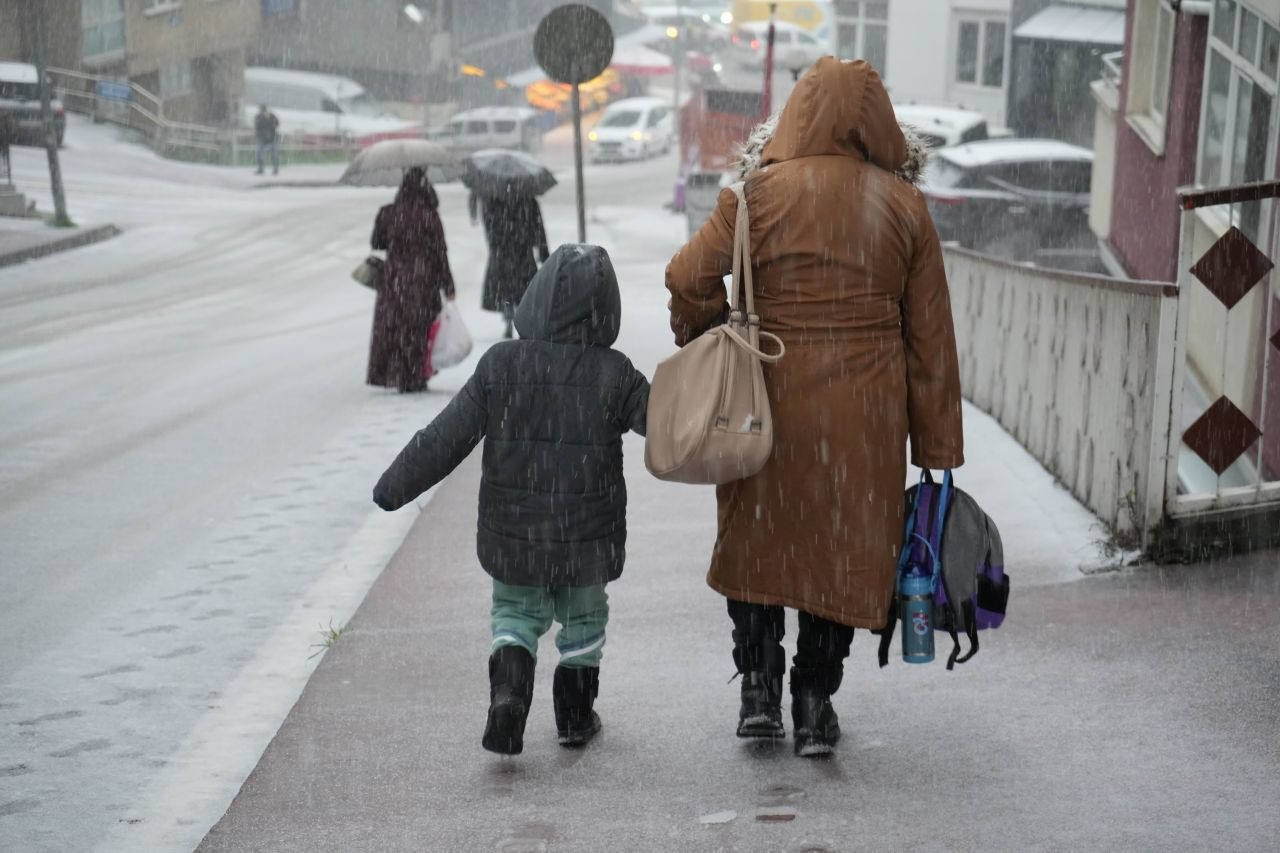 Samsun’da Kar Engeli: Eğitime 1 Gün Ara Verildi - Sayfa 2