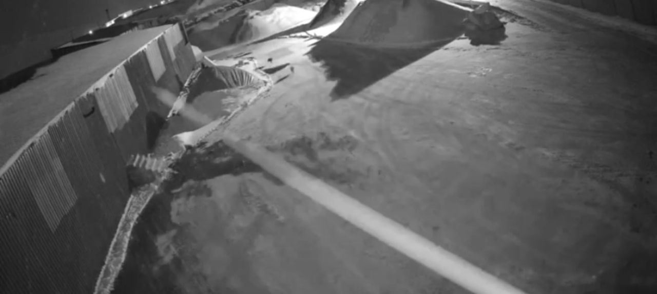 Yüksekova’da Maden Tesisine Giren Kurtlar Kameraya Yansıdı - Sayfa 2