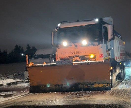 Serdivan Belediyesi’nden Karla Mücadelede Gece Mesaisi: Ekipler 24 Saat Sahada - Sayfa 2