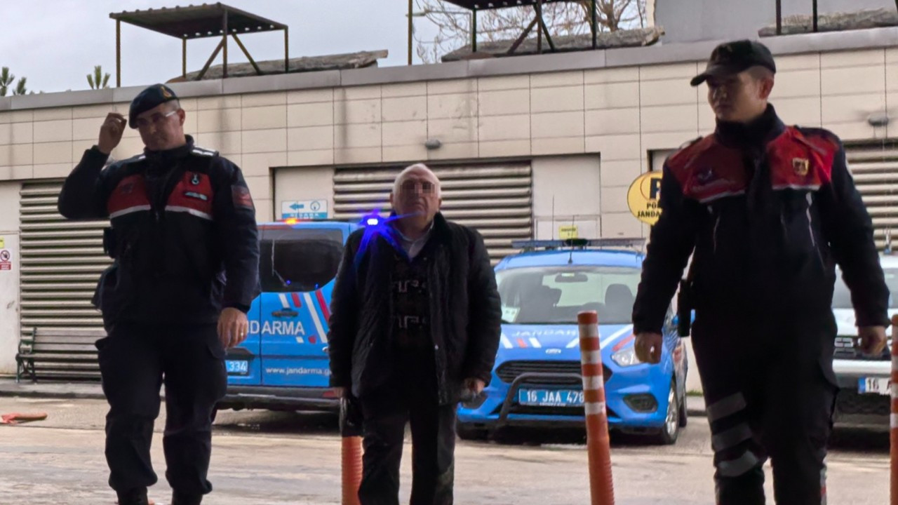 Bursa’da Müdür Yardımcısına Sokak Ortasında Saldırı