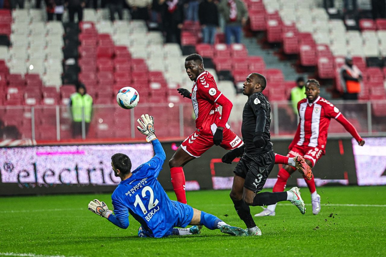 Samsunspor: 2 - Hatayspor: 0 (İlk yarı) - Sayfa 2