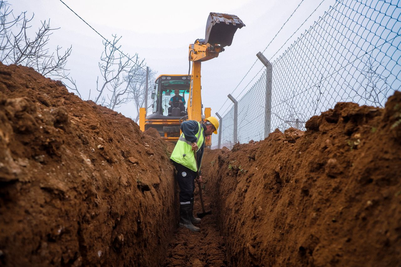 SASKİ'den Pamukova'ya Büyük Adım: 3 Mahalleye 5 Bin 200 Metre Yeni İçme Suyu Hattı! - Sayfa 6