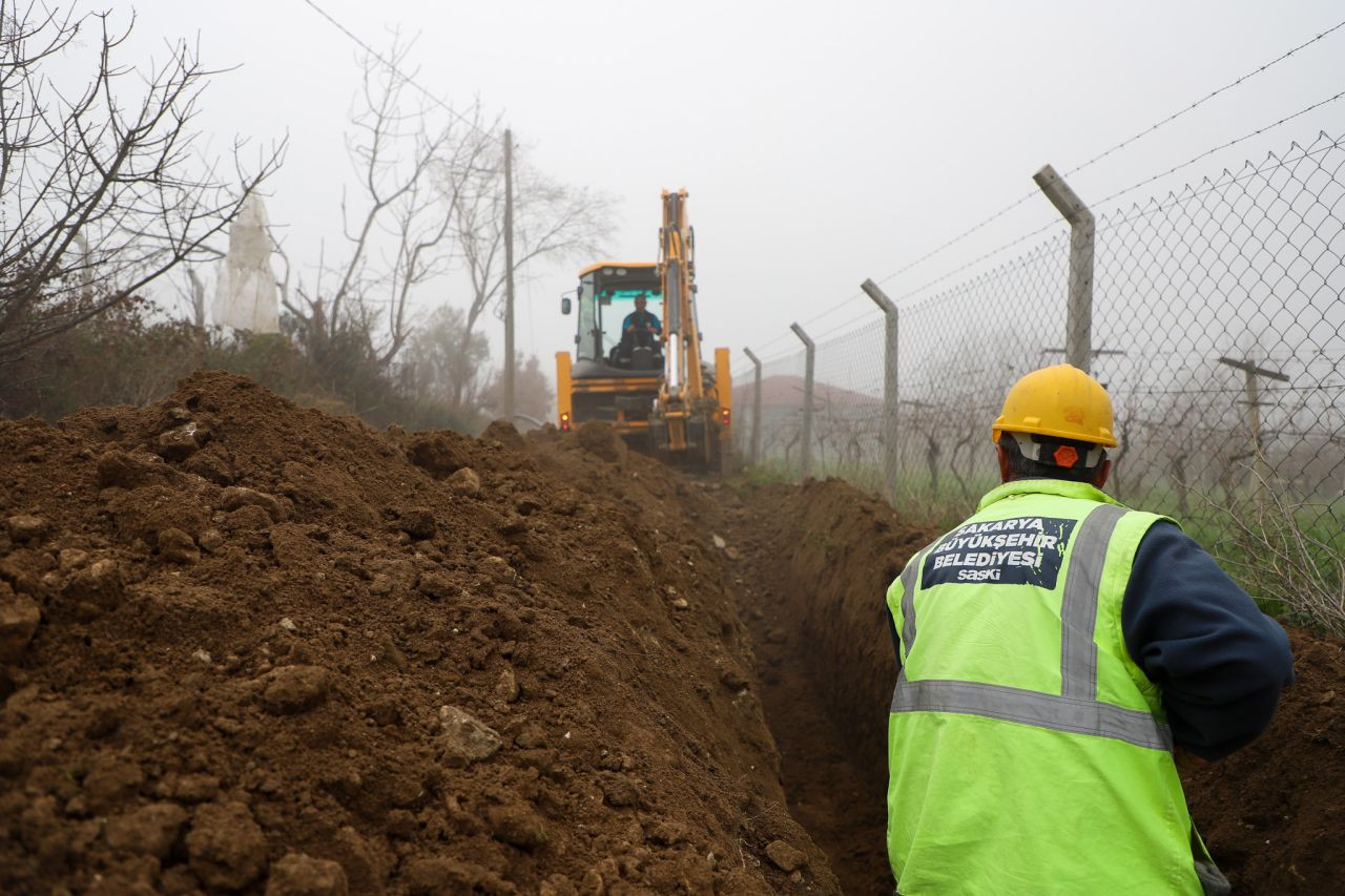 SASKİ'den Pamukova'ya Büyük Adım: 3 Mahalleye 5 Bin 200 Metre Yeni İçme Suyu Hattı! - Sayfa 8