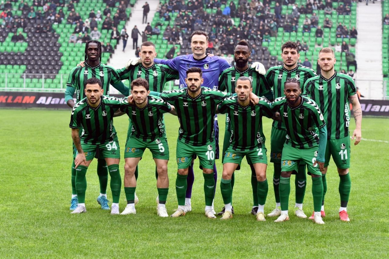 Sakaryaspor'dan beklenen zafer: 2-1'lik Zaferde Tarihi Anlar! - Sayfa 4
