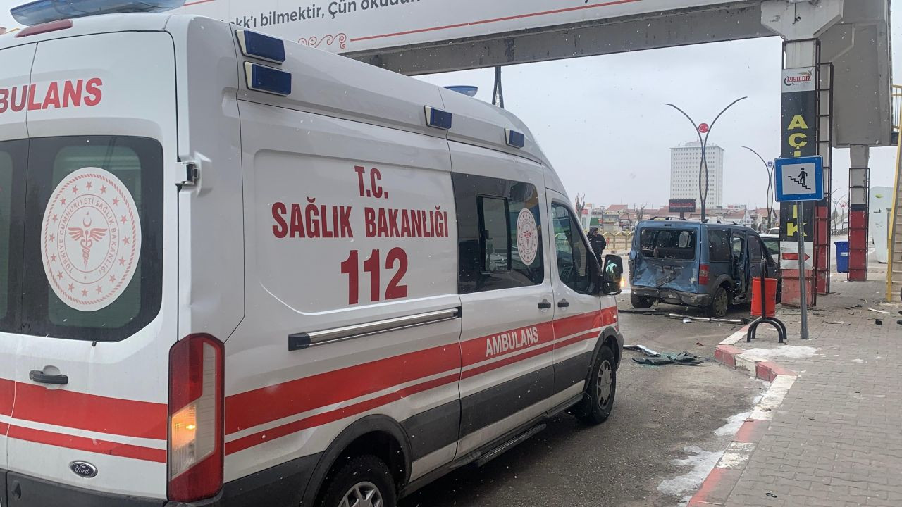 Karaman’da Gizli Buzlanma Kazaya Neden Oldu: 1 Yaralı - Sayfa 5