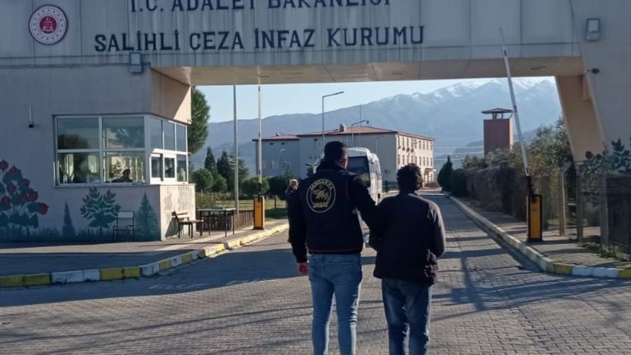 Manisa’da Çocuğa Cinsel İstismardan Aranan Şahıs Yakalandı