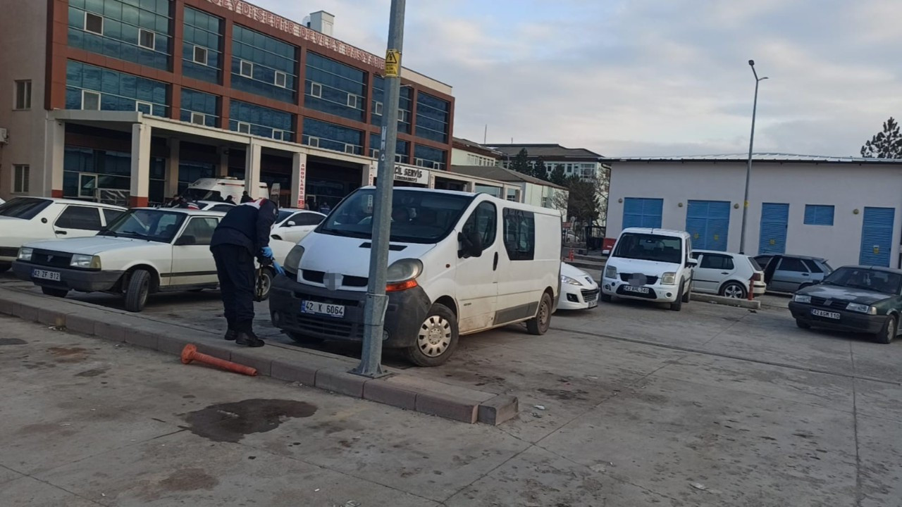 Konya’da Minibüs Kazası: 5 Yaşındaki Çocuk Hayatını Kaybetti