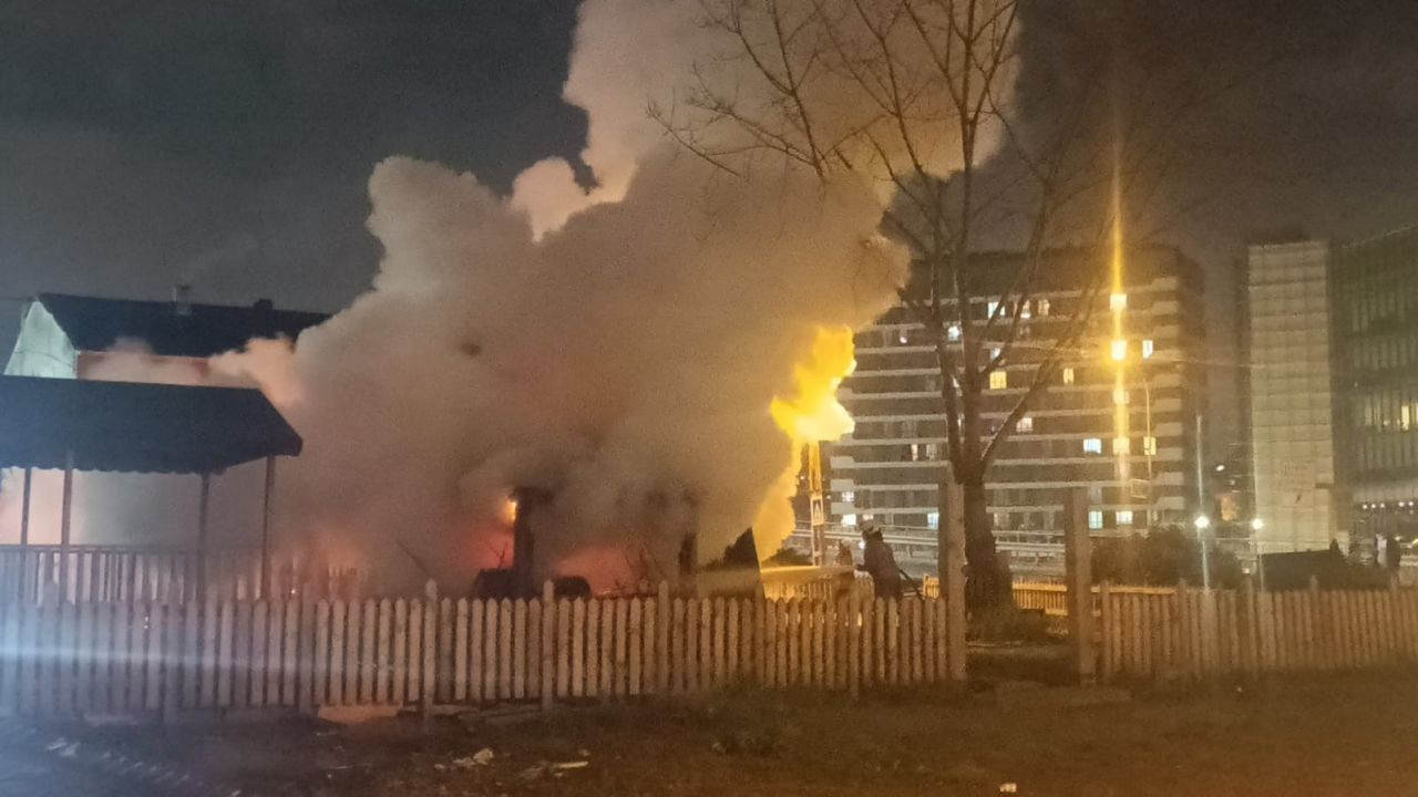 Pendik’te Bungalov Ev Alevlere Teslim Oldu - Sayfa 6