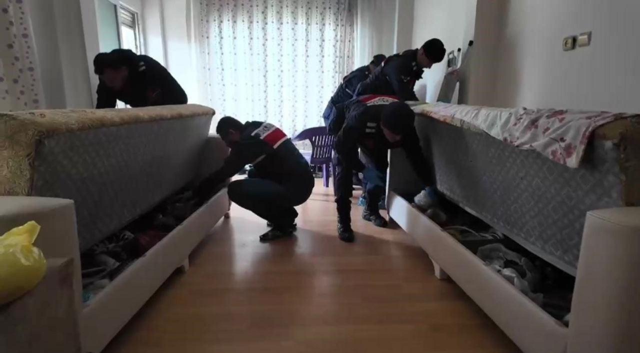 Osmaniye’de Jandarmadan Uyuşturucu Operasyonu: 2 Kişi Tutuklandı - Sayfa 2