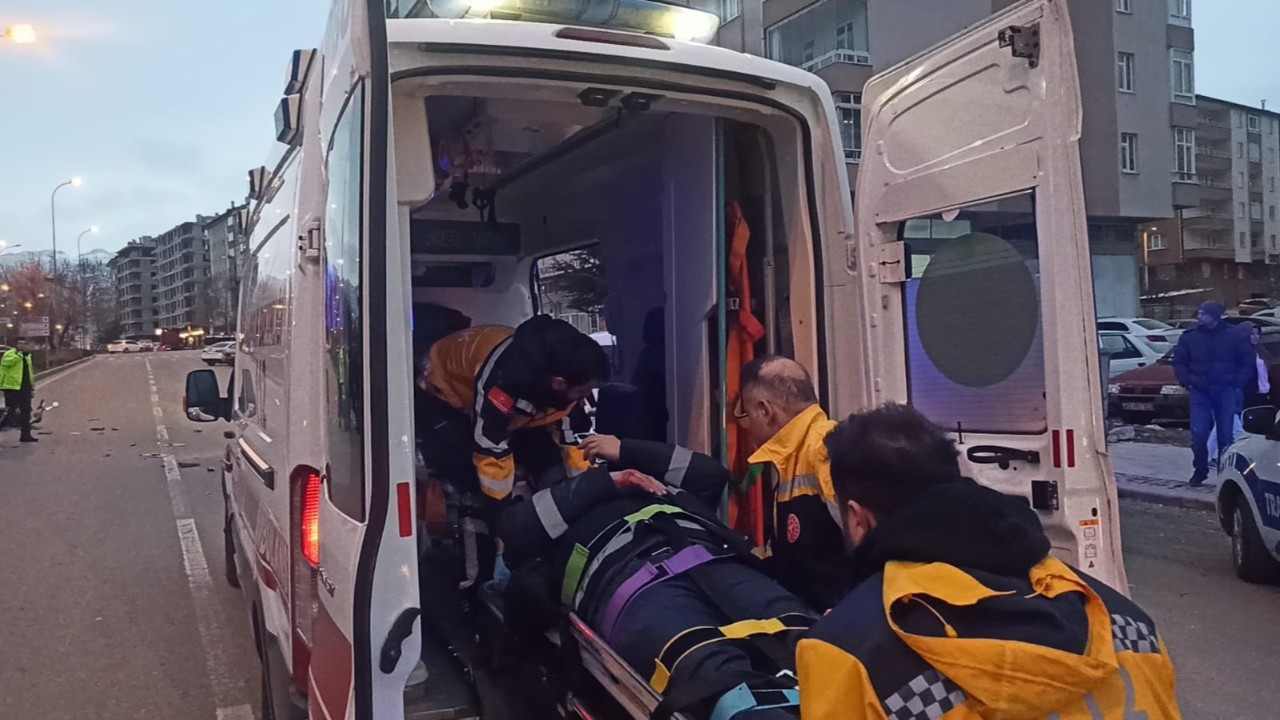 Konya’da Motosiklet ile Otomobil Çarpıştı: 1 Yaralı