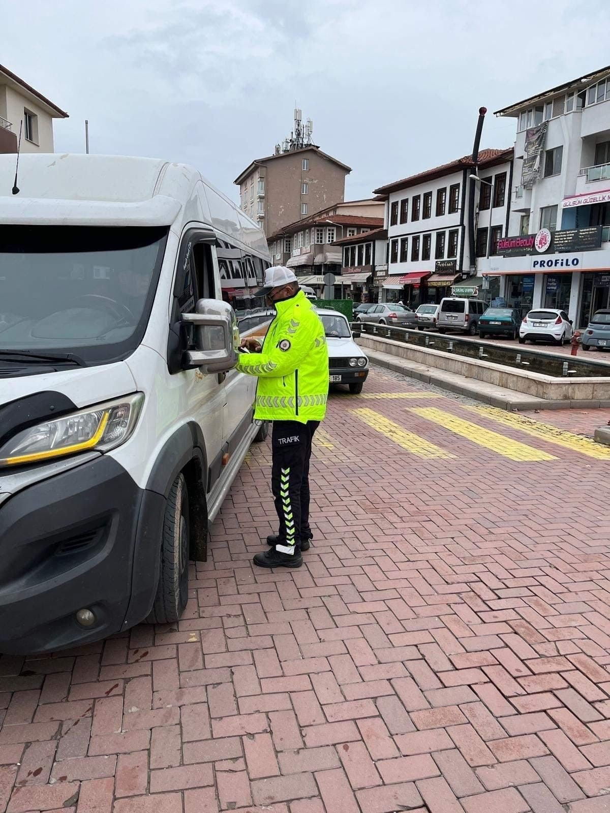 Manisa’da Korsan Taşımacılık ve İşçi Servislerine Sıkı Denetim - Sayfa 3