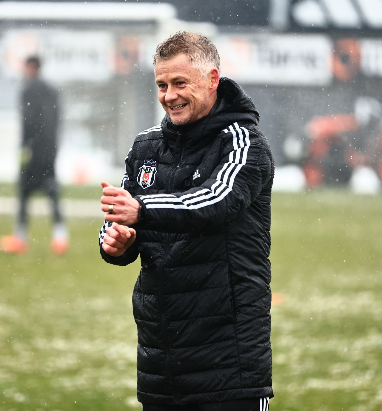 Beşiktaş, Trabzonspor Maçı İçin Yoğun Kar Altında Çalıştı - Sayfa 3