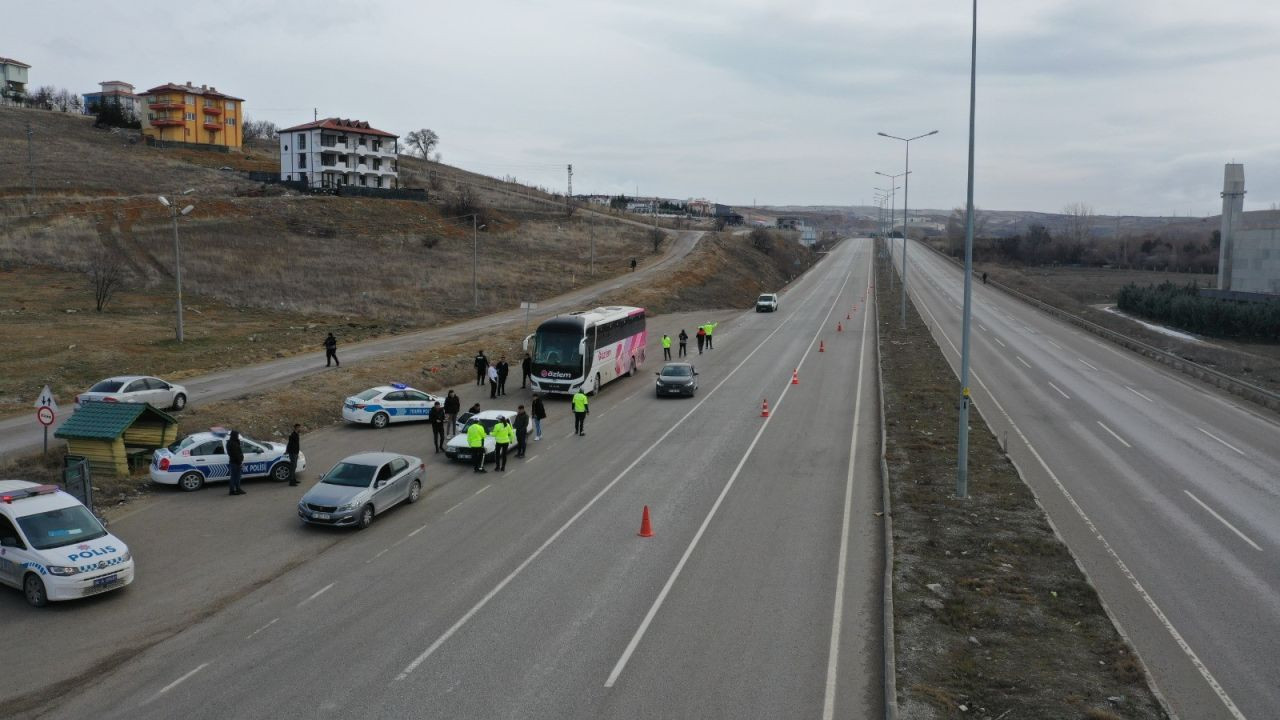 Akyurt’ta Trafik Denetimleri Arttı! Ticari ve Ağır Araçlar Mercek Altında - Sayfa 3