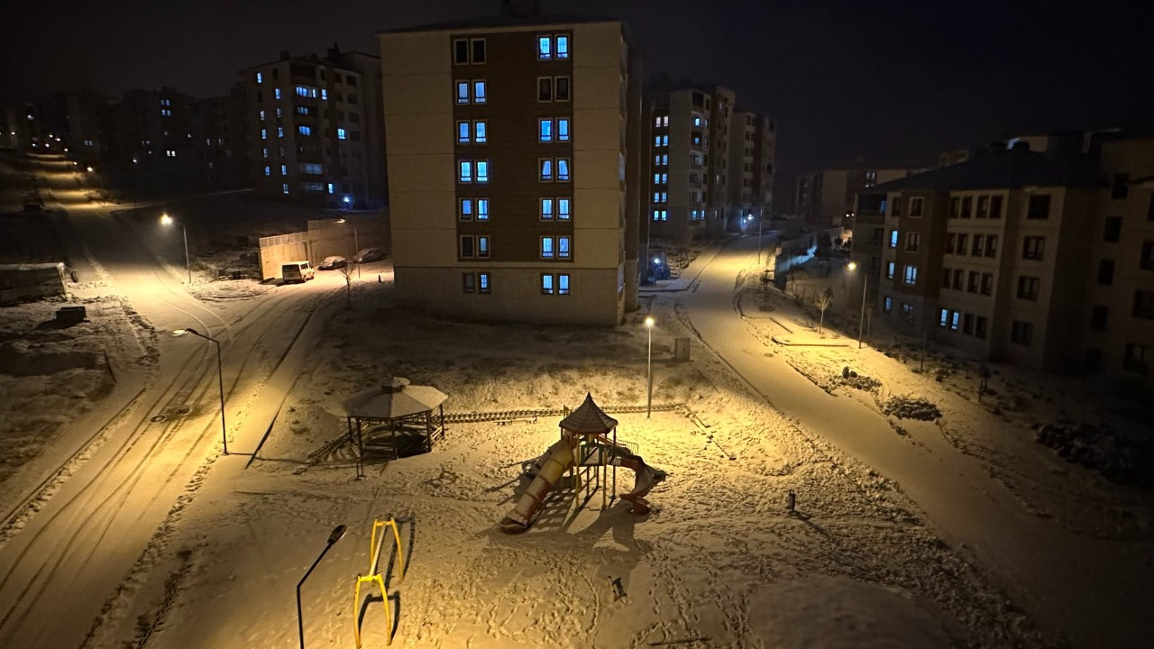 Hakkari’de Kar Tatili! Eğitim-Öğretime 1 Gün Ara Verildi