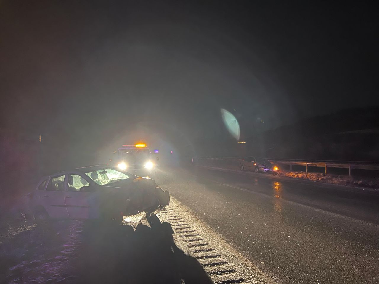 Çorum’da Peş Peşe Trafik Kazaları! 3 Kişi Yaralandı - Sayfa 2