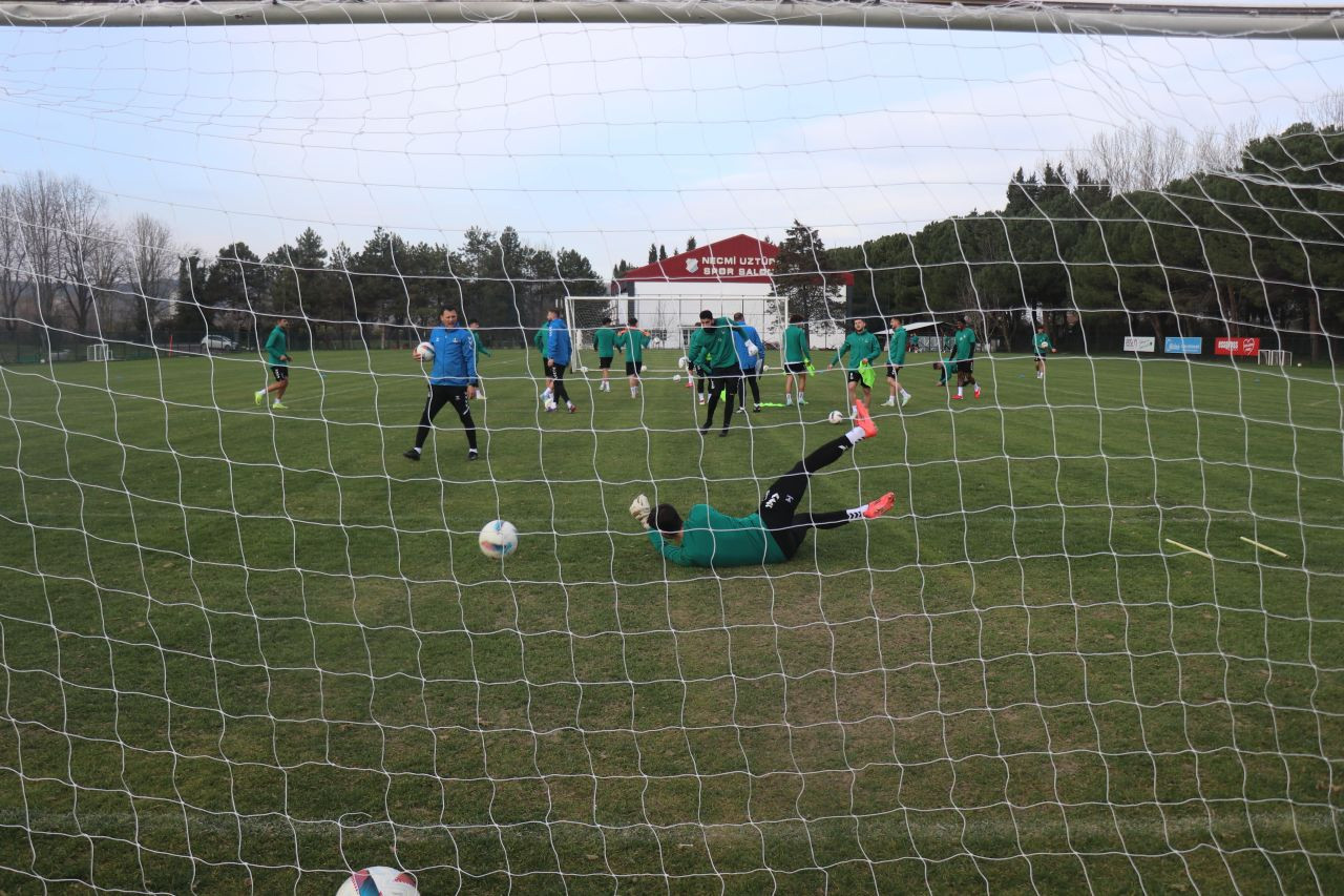 Sakaryaspor, Ankaragücü Maçı İçin Hazırlıklara Başladı - Sayfa 1