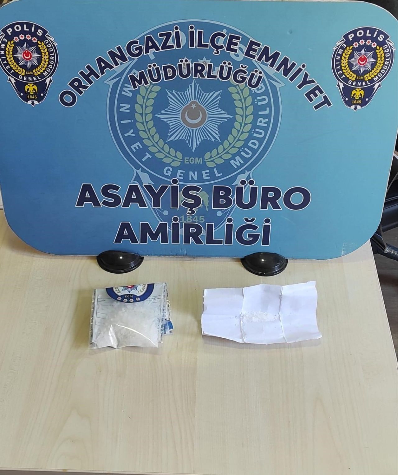 Bursa’da Polisten Kaçan Otomobilden Uyuşturucu Çıktı - Sayfa 1