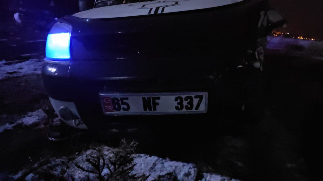 Bitlis’te Domuz Sürüsüne Çarpmamak İçin Manevra Yapan Kamyonet Devrildi: 3 Yaralı - Sayfa 4