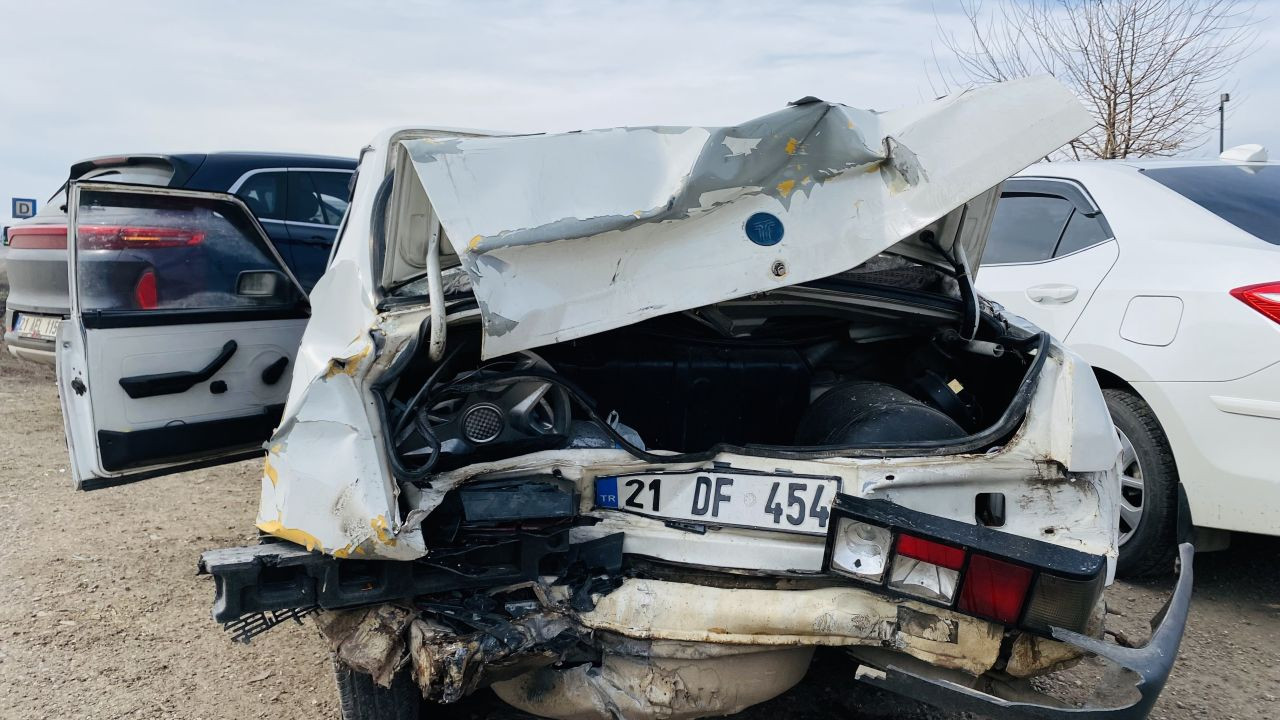 Diyarbakır’da Togg ile Tofaş Çarpıştı: 4 Yaralı - Sayfa 4