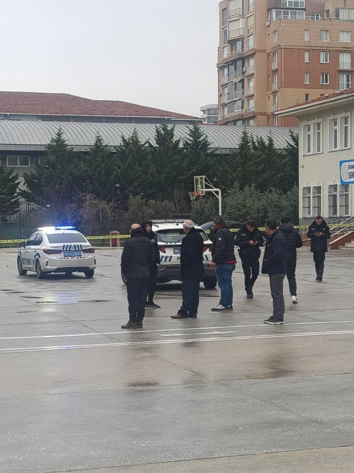 Beylikdüzü’nde Site Toplantısı Silahlı Kavgaya Döndü: 3 Yaralı - Sayfa 1