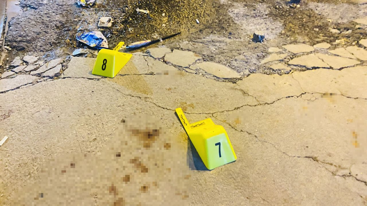 Diyarbakır’da Düğün Salonunun Önünde Silahlı ve Bıçaklı Kavga: 3 Yaralı - Sayfa 3